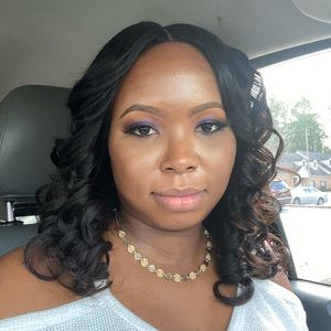 Meet your Posher, Khristah